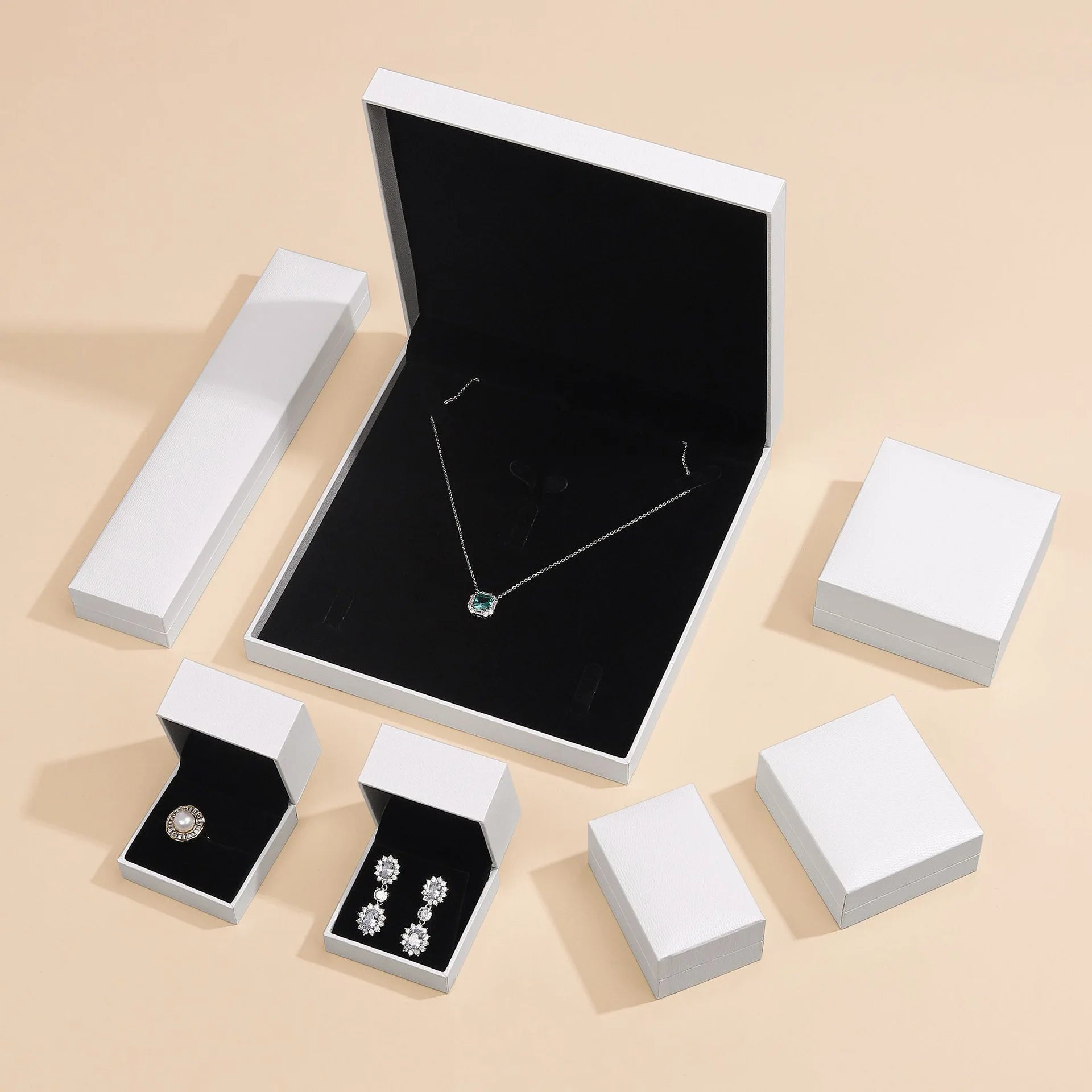 Jewelry Gift Boxes Velvet Lined for Ring Necklace Bracelet Luxury Packaging